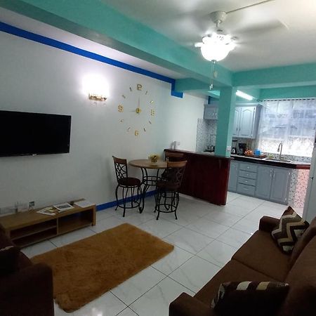 شقة Cozy Vacation Retreat With Free Parking روسو المظهر الخارجي الصورة