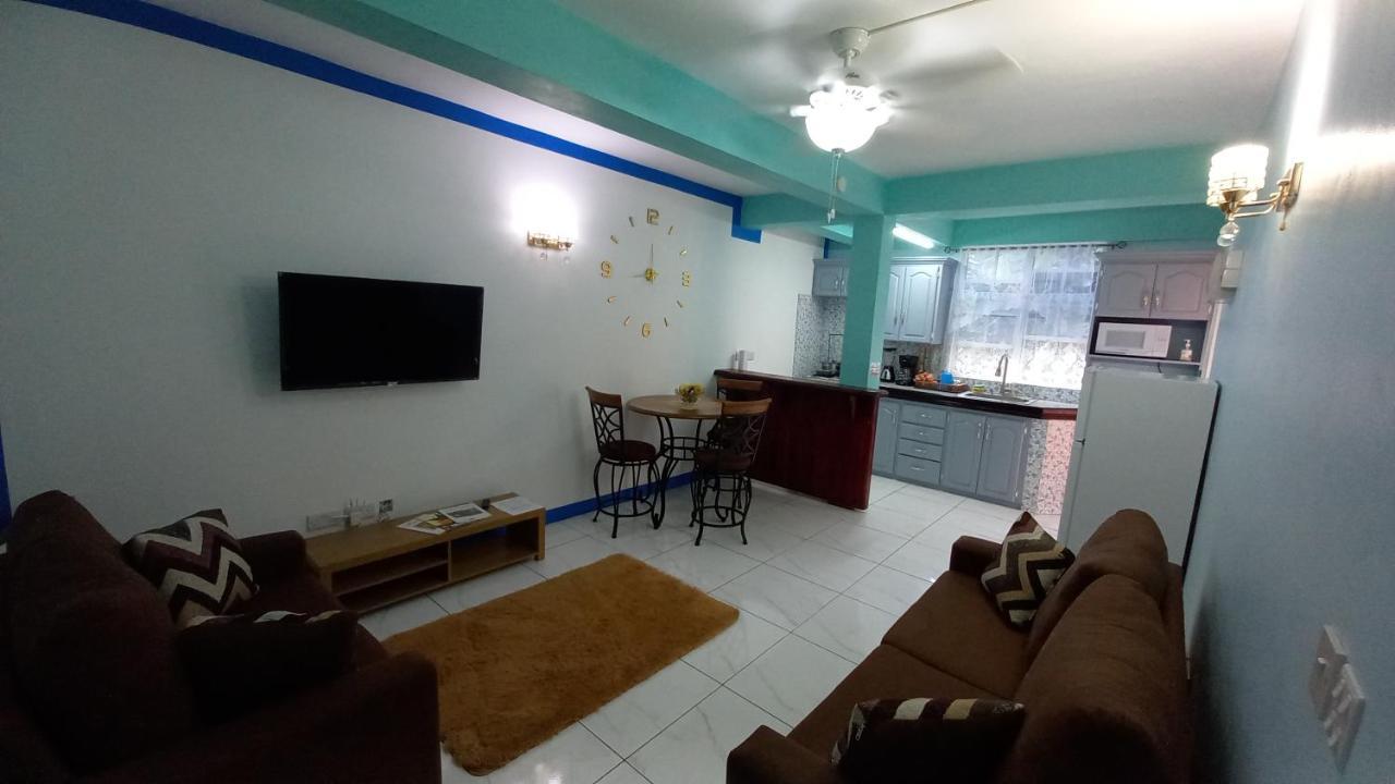 شقة Cozy Vacation Retreat With Free Parking روسو المظهر الخارجي الصورة